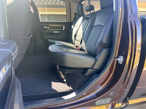 Used 2015 RAM 2500 Laramie w/ Convenience Group AWD/4WD image 11