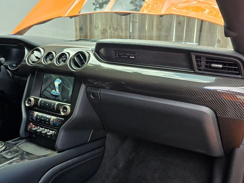 Used 2021 Ford Mustang Shelby GT500 w/ Carbon Fiber Handling Package image 22