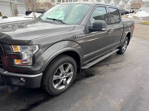 Used 2015 Ford F150 XLT w/ Equipment Group 302A Luxury image 1