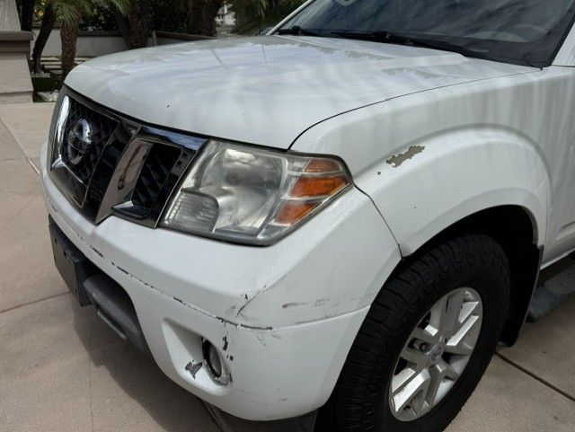 Used 2017 Nissan Frontier SV w/ SV Value Truck Package RWD image 5