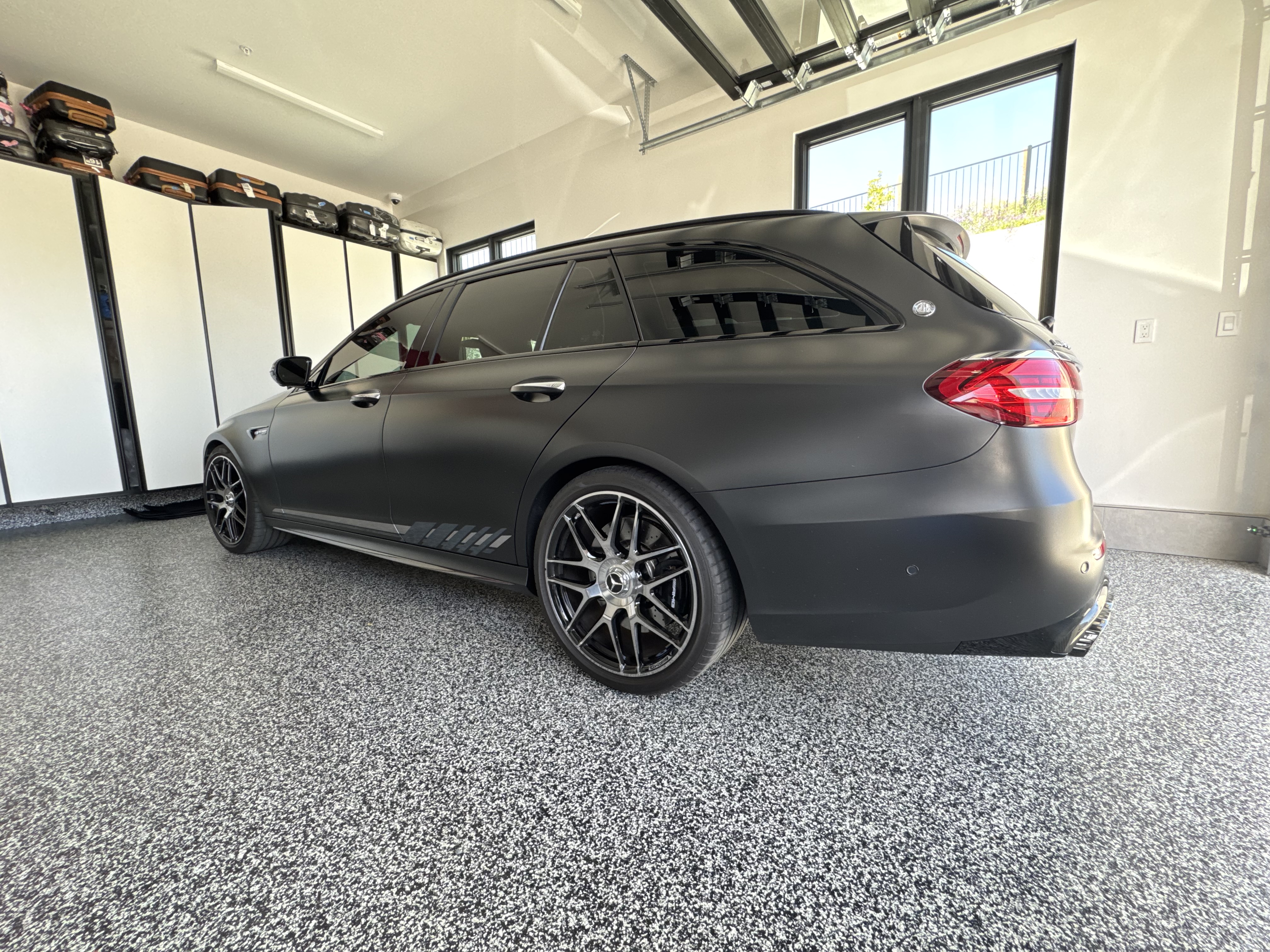 Used 2023 Mercedes-Benz E 63 AMG S image 2