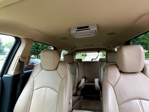 Used 2012 GMC Acadia SLT FWD image 14