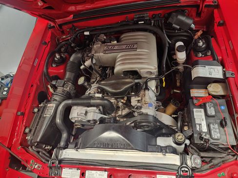 Used 1993 Ford Mustang LX image 16