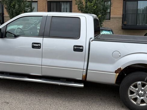 Used 2013 Ford F150 XLT w/ XLT Chrome Pkg AWD/4WD image 2
