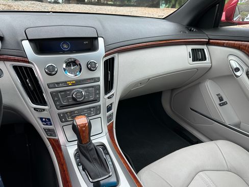 Used 2012 Cadillac CTS Premium image 11