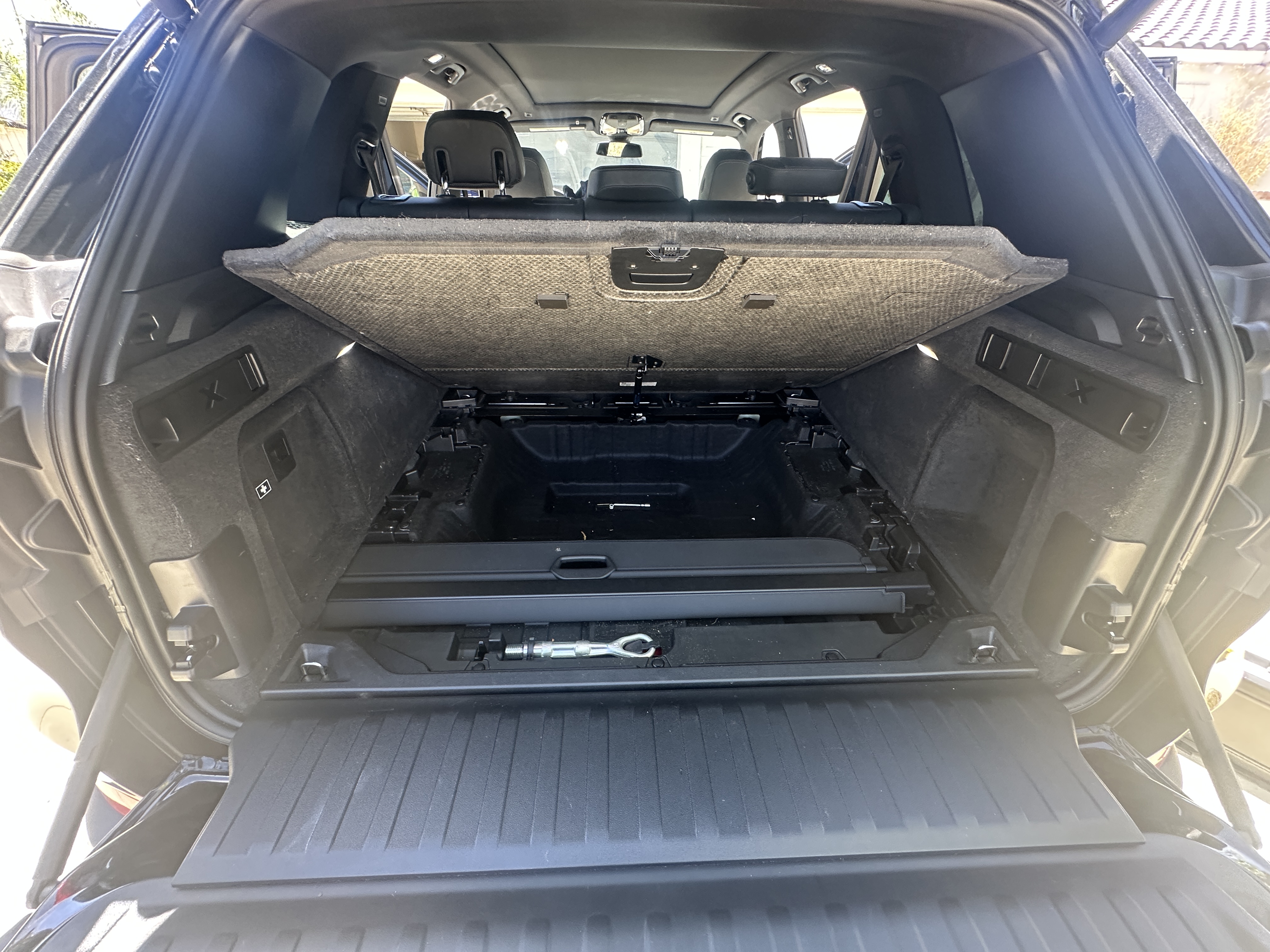 Used 2023 BMW X5 xDrive40i w/ Premium Package AWD/4WD image 8