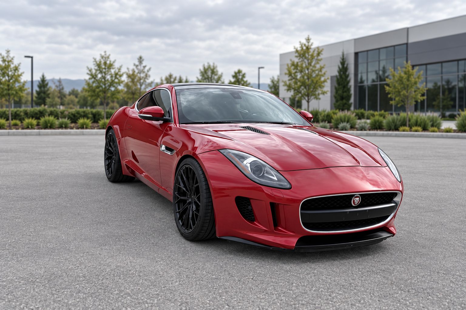 Used 2016 Jaguar F-TYPE Coupe RWD image 1
