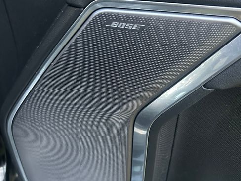 Used 2023 Chevrolet Silverado 1500 High Country w/ Technology Package image 9