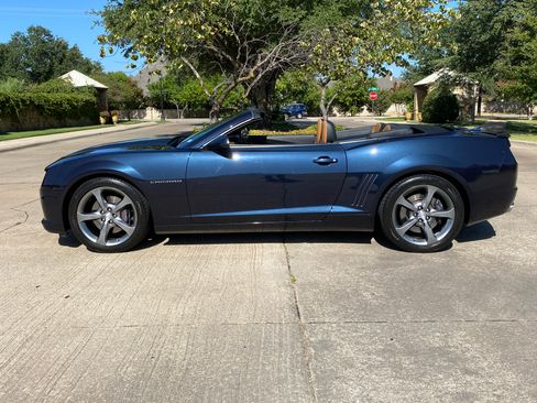 Used 2013 Chevrolet Camaro SS w/ RS Package image 15