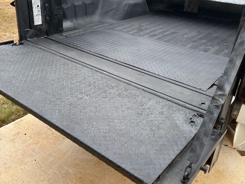 Used 2009 Ford F250 XL image 23