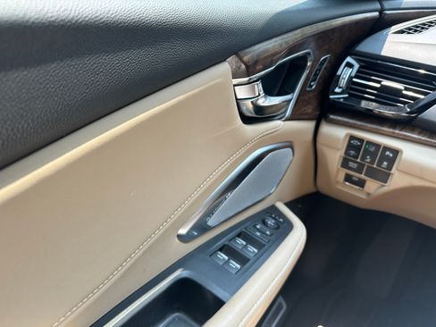 Used 2019 Acura RDX w/ Advance Package FWD image 13