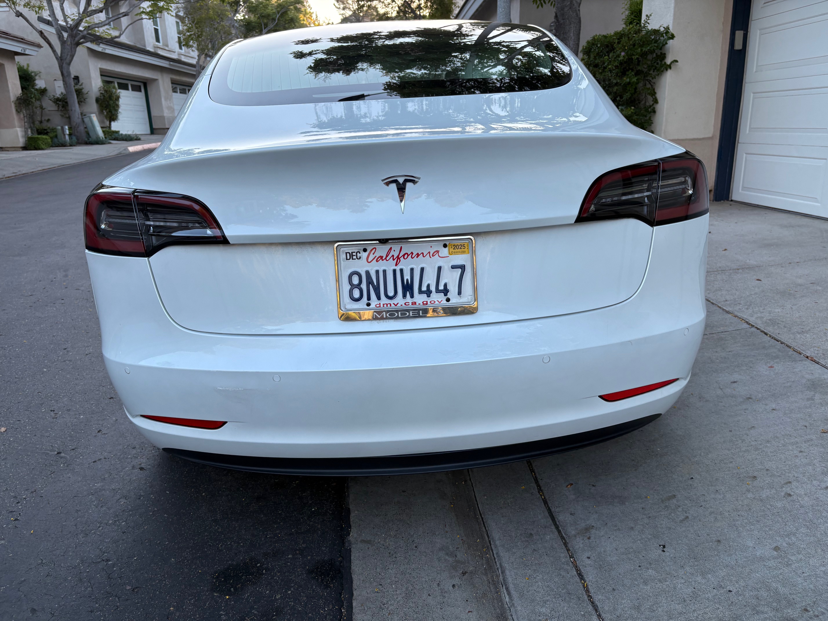Used 2020 Tesla Model 3 Standard Range Plus RWD image 4