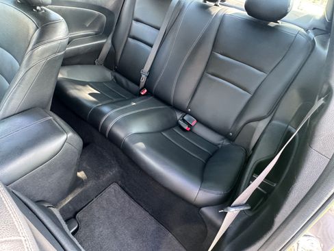 Used 2017 Honda Accord EX-L image 17