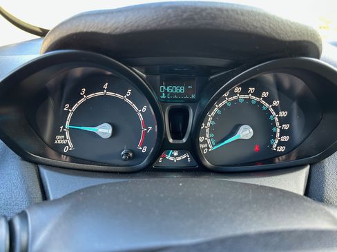 Used 2016 Ford Fiesta S image 4