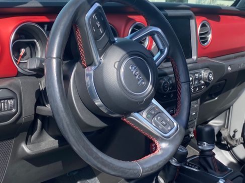 Used 2020 Jeep Wrangler Unlimited Rubicon image 24