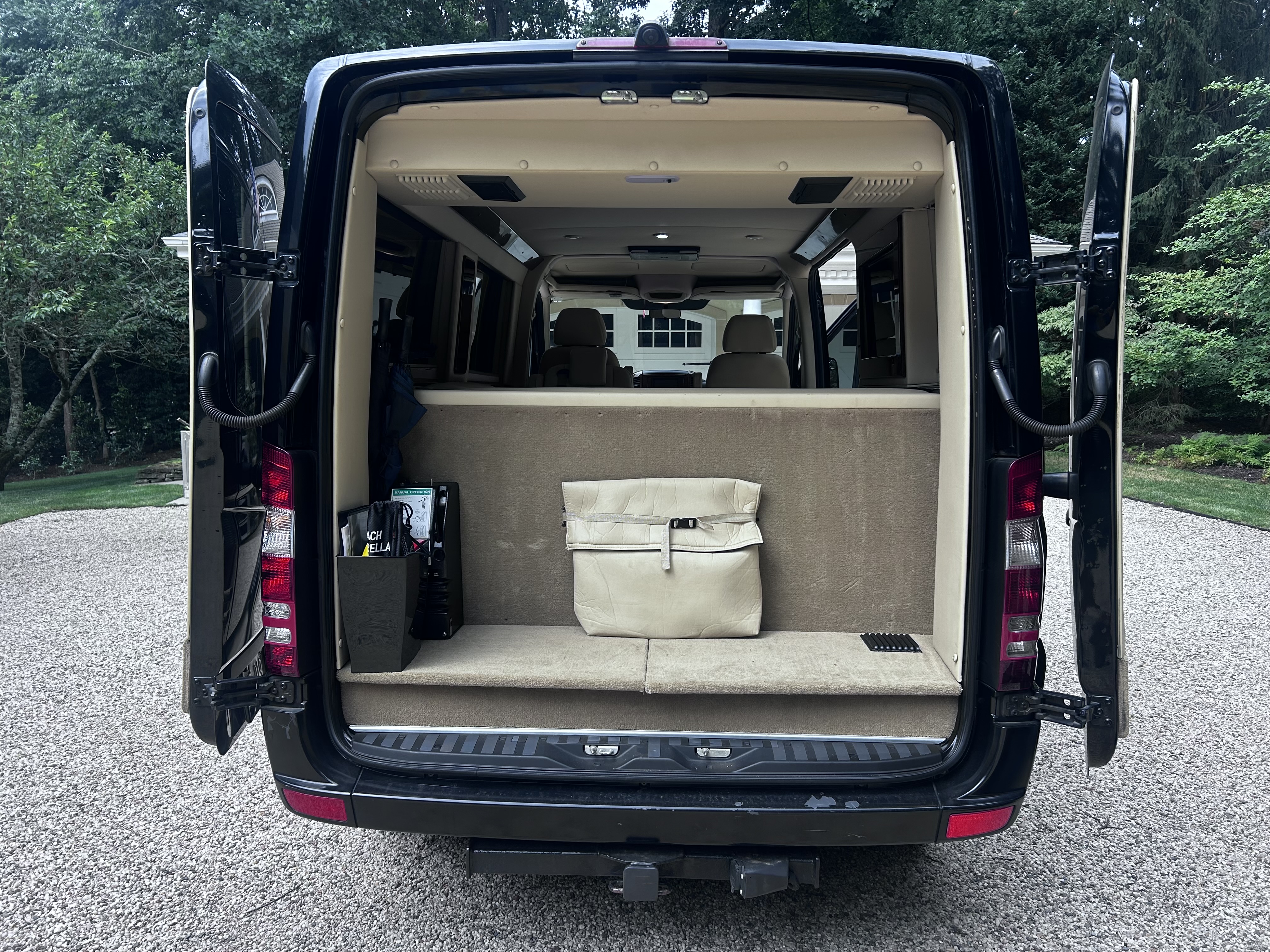 Used 2015 Mercedes-Benz Sprinter 2500 image 16