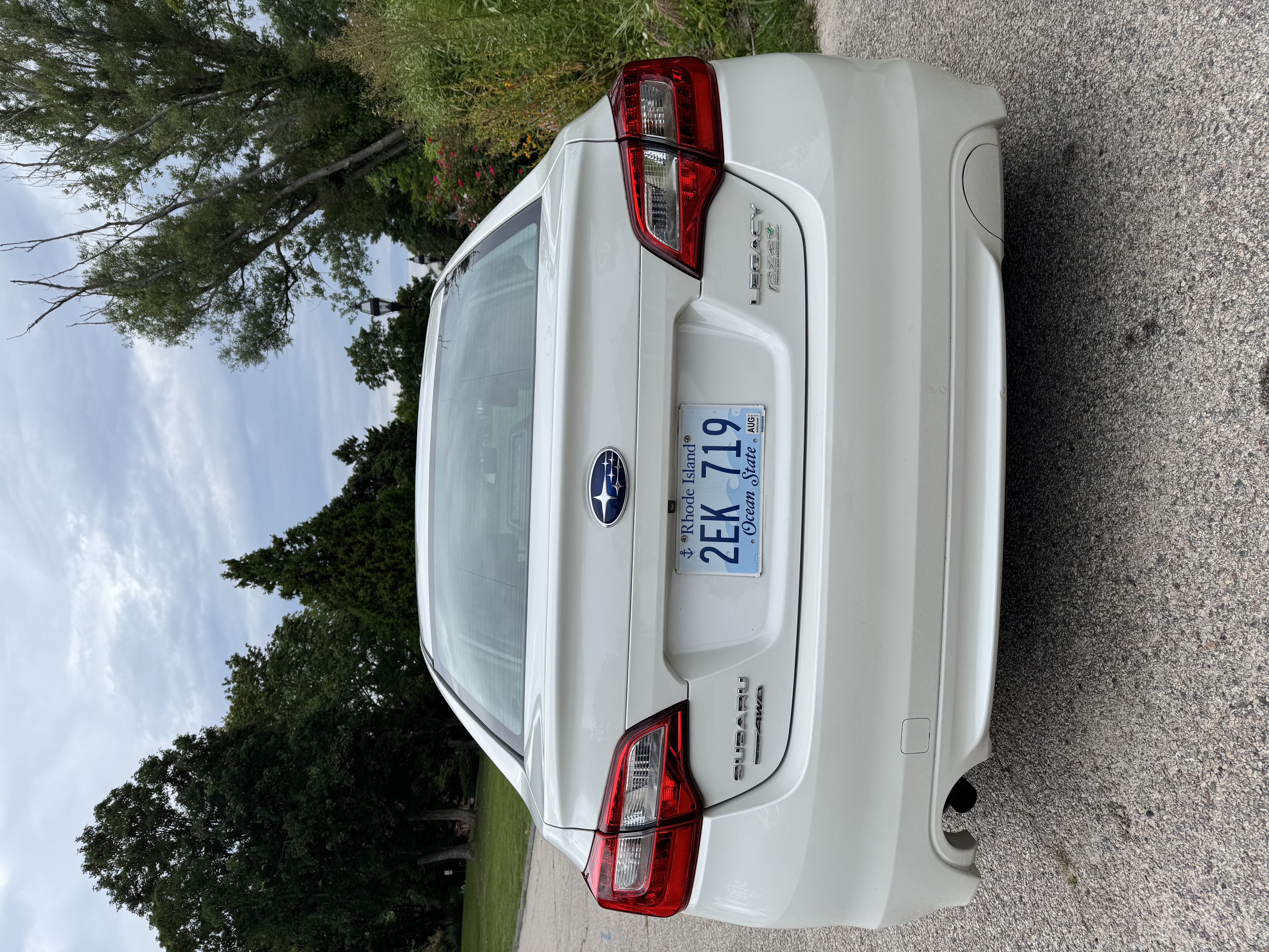 Used 2017 Subaru Legacy 2.5i w/ Alloy Wheel Package AWD/4WD image 6