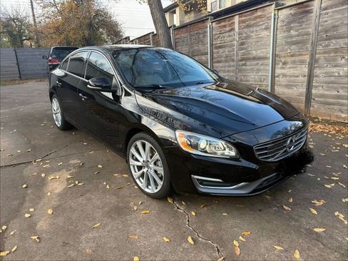 Used 2017 Volvo S60 T5 Inscription Platinum image 1