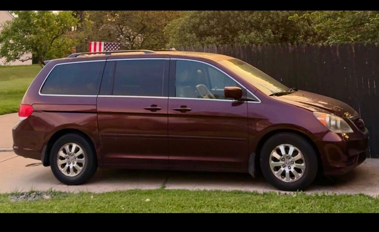 Used 2010 Honda Odyssey EX-L image 5