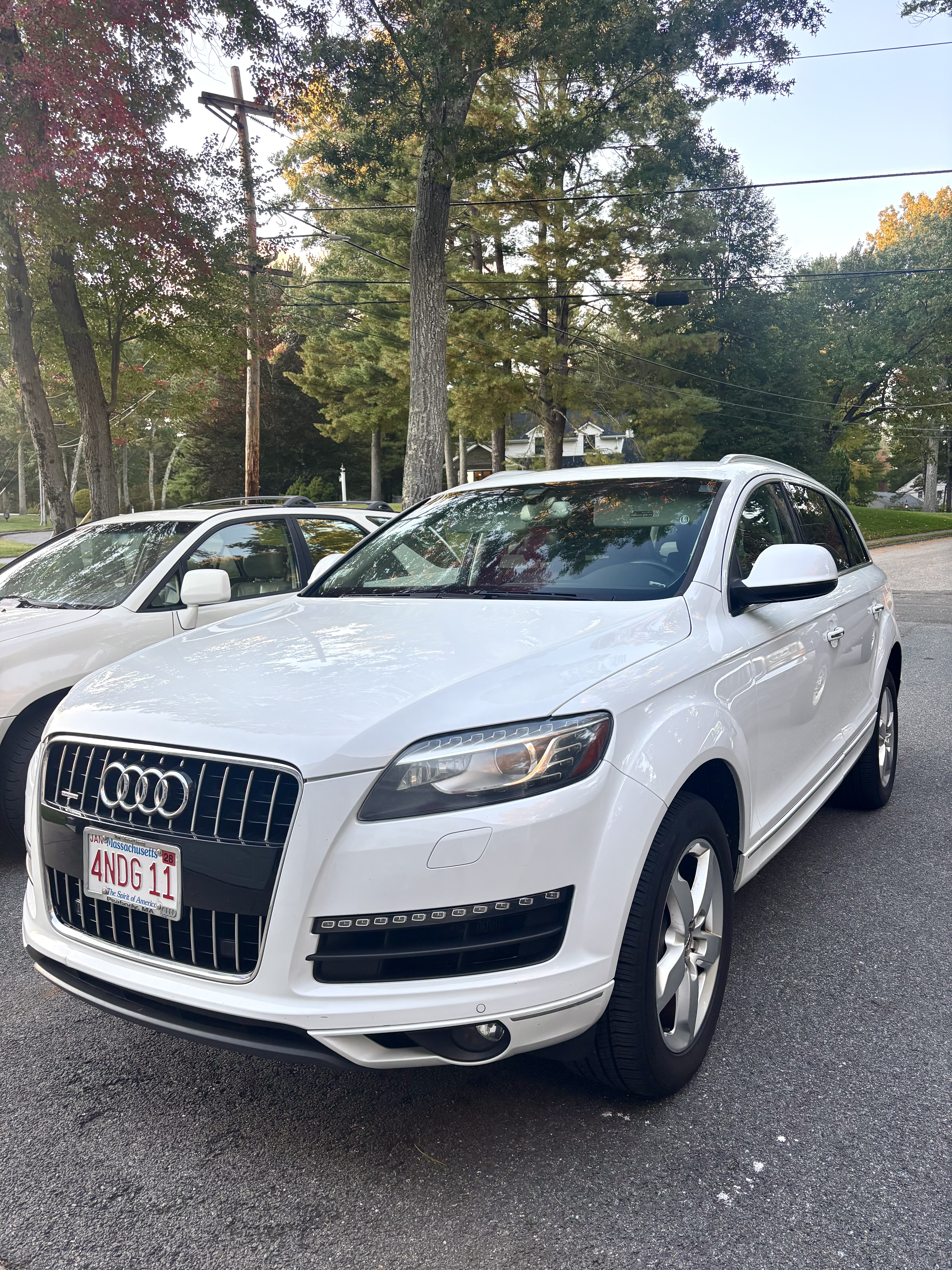 Used 2015 Audi Q7 3.0T Premium w/ Technology Package AWD/4WD image 4