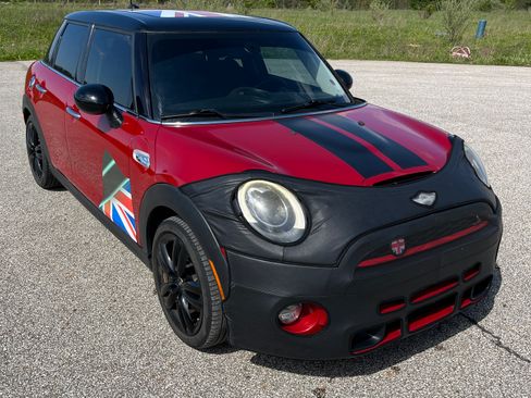 Used 2016 MINI Cooper S FWD image 4