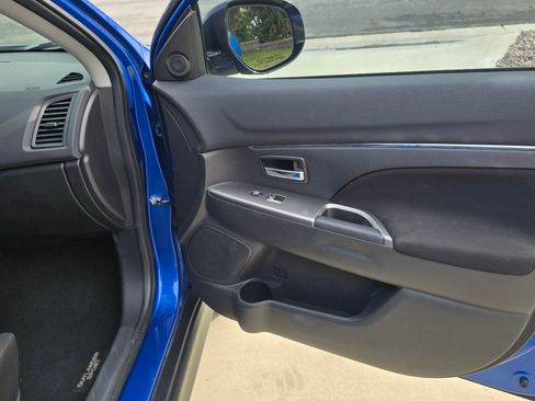 Used 2019 Mitsubishi Outlander Sport ES image 23