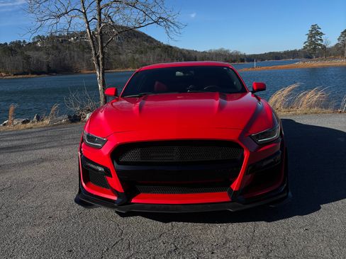 Used 2015 Ford Mustang Premium image 8