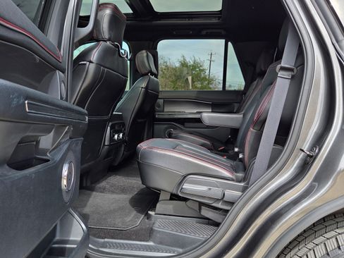 Used 2019 Ford Expedition Limited w/ Equipment Group 303A image 14