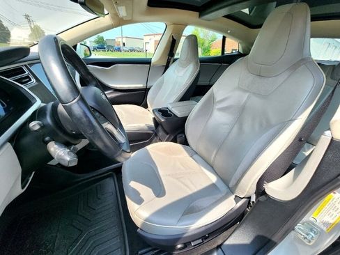 Used 2013 Tesla Model S Performance image 16