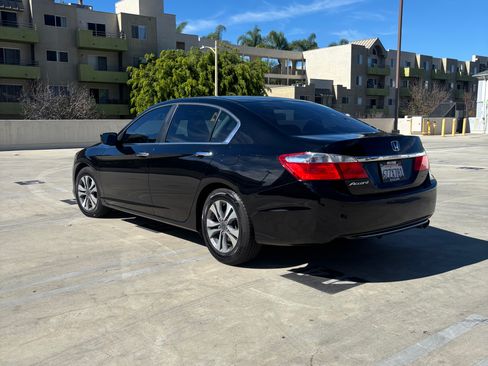 Used 2013 Honda Accord LX image 11