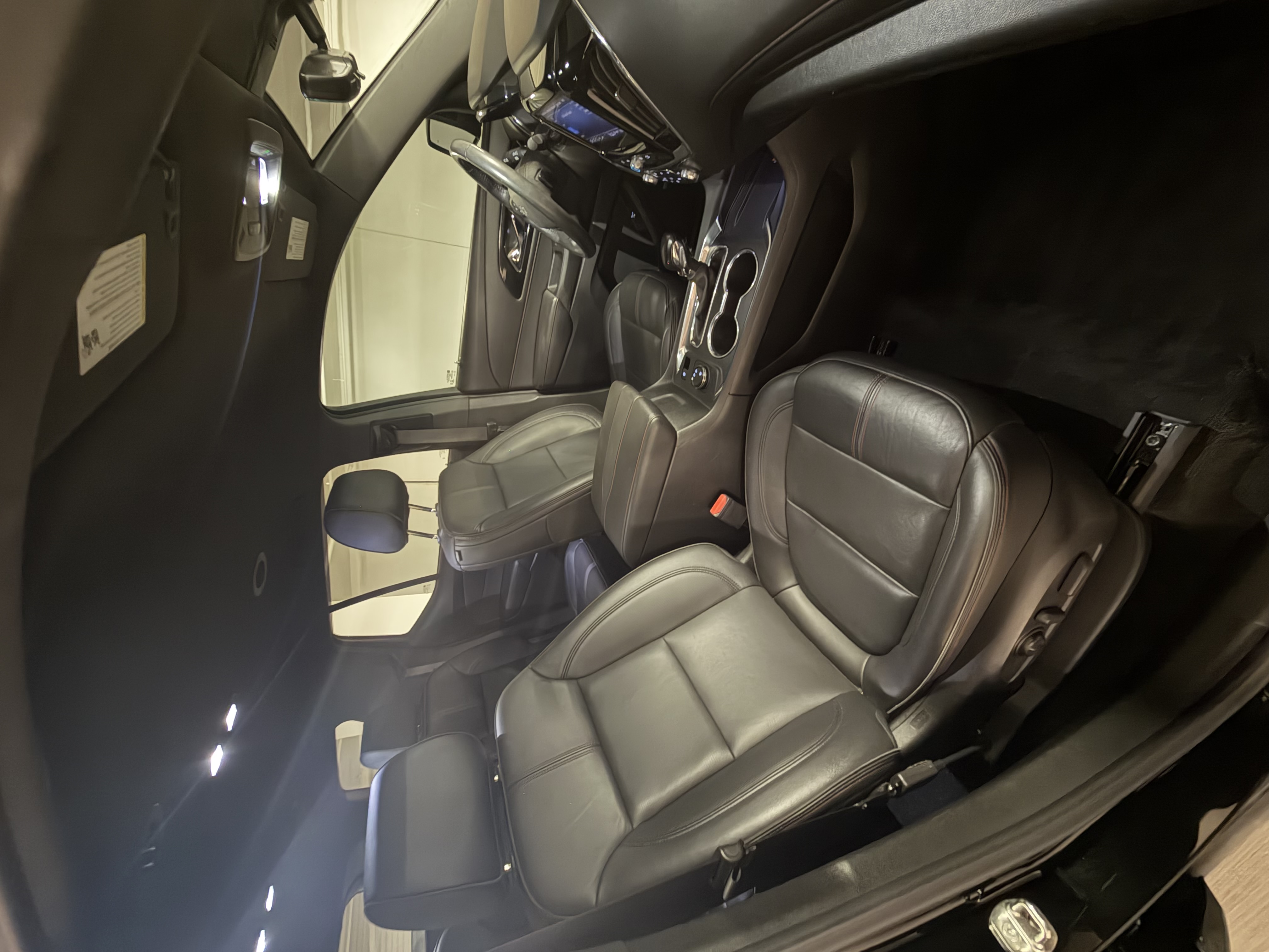 Used 2022 Chevrolet Traverse RS AWD/4WD image 15