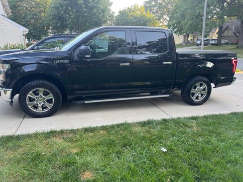 Used 2016 Ford F150 XLT w/ Equipment Group 302A Luxury RWD image 6