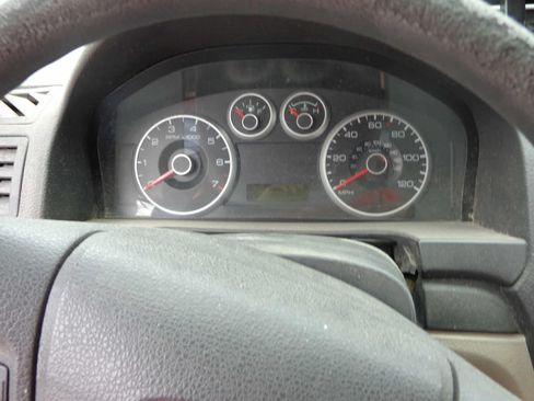 Used 2006 Ford Fusion SE image 4