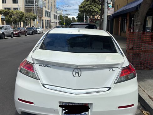 Used 2012 Acura TL w/ Technology Package image 2