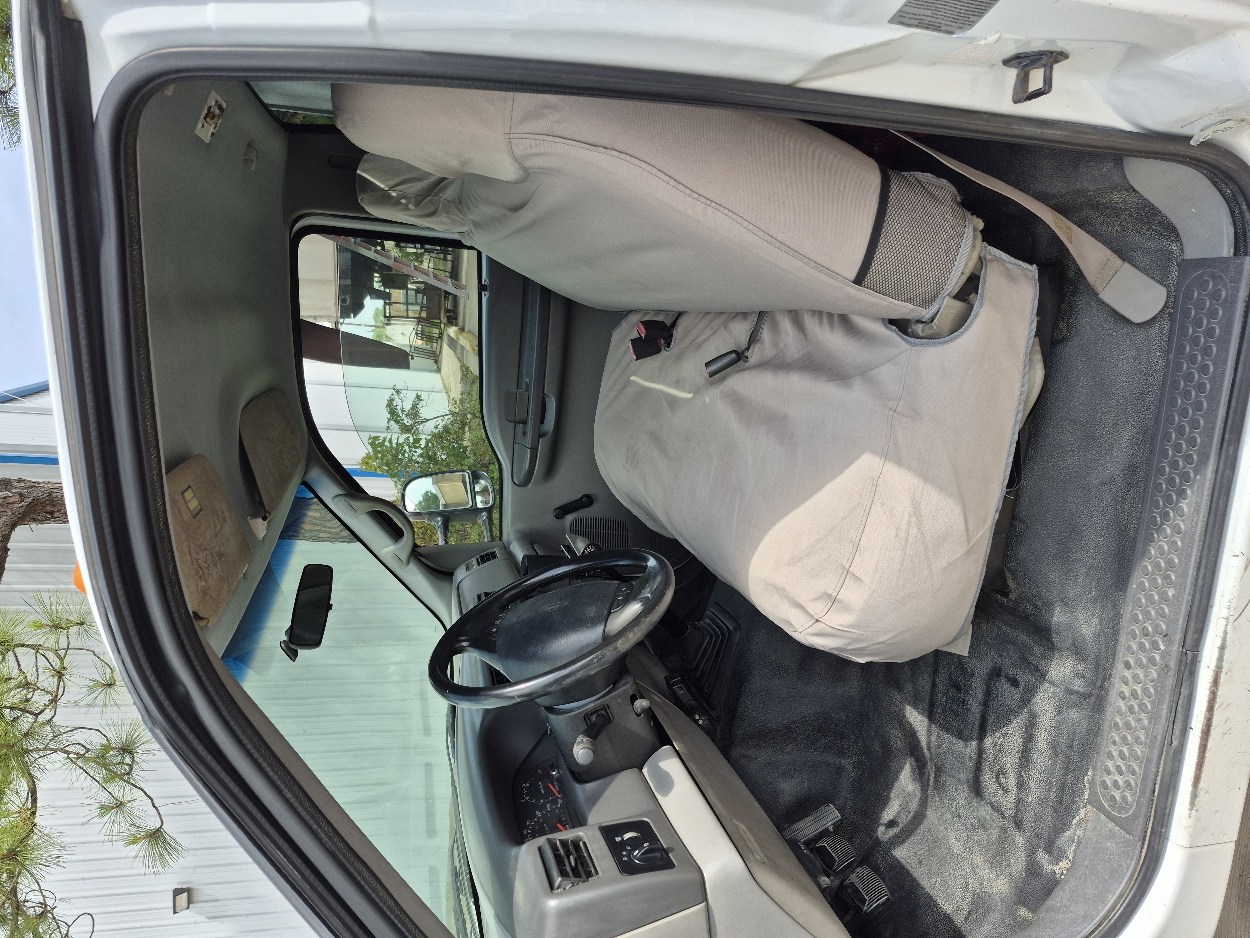 Used 1999 Ford F350 2WD Regular Cab DRW Super Duty image 10