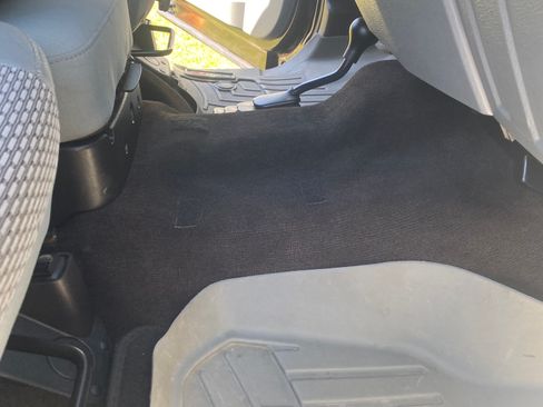 Used 2016 Ford F250 XLT image 18