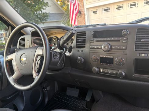 Used 2012 Chevrolet Silverado 3500 LT w/ Interior Plus Package AWD/4WD image 12