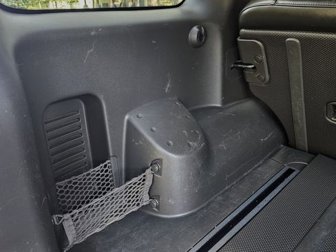 Used 2012 Nissan Xterra PRO-4X w/ Pro-4x Leather Pkg image 9