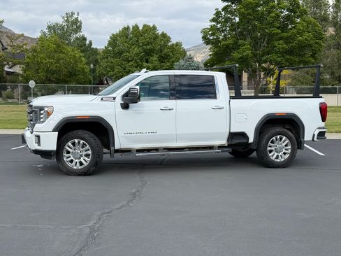 Used 2020 GMC Sierra 2500 Denali w/ Denali Ultimate Package AWD/4WD image 2