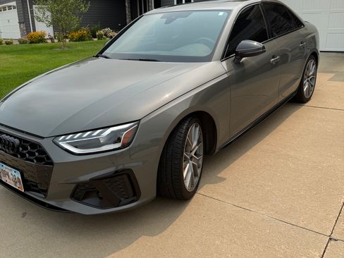 Used 2023 Audi S4 Premium Plus AWD/4WD image 2