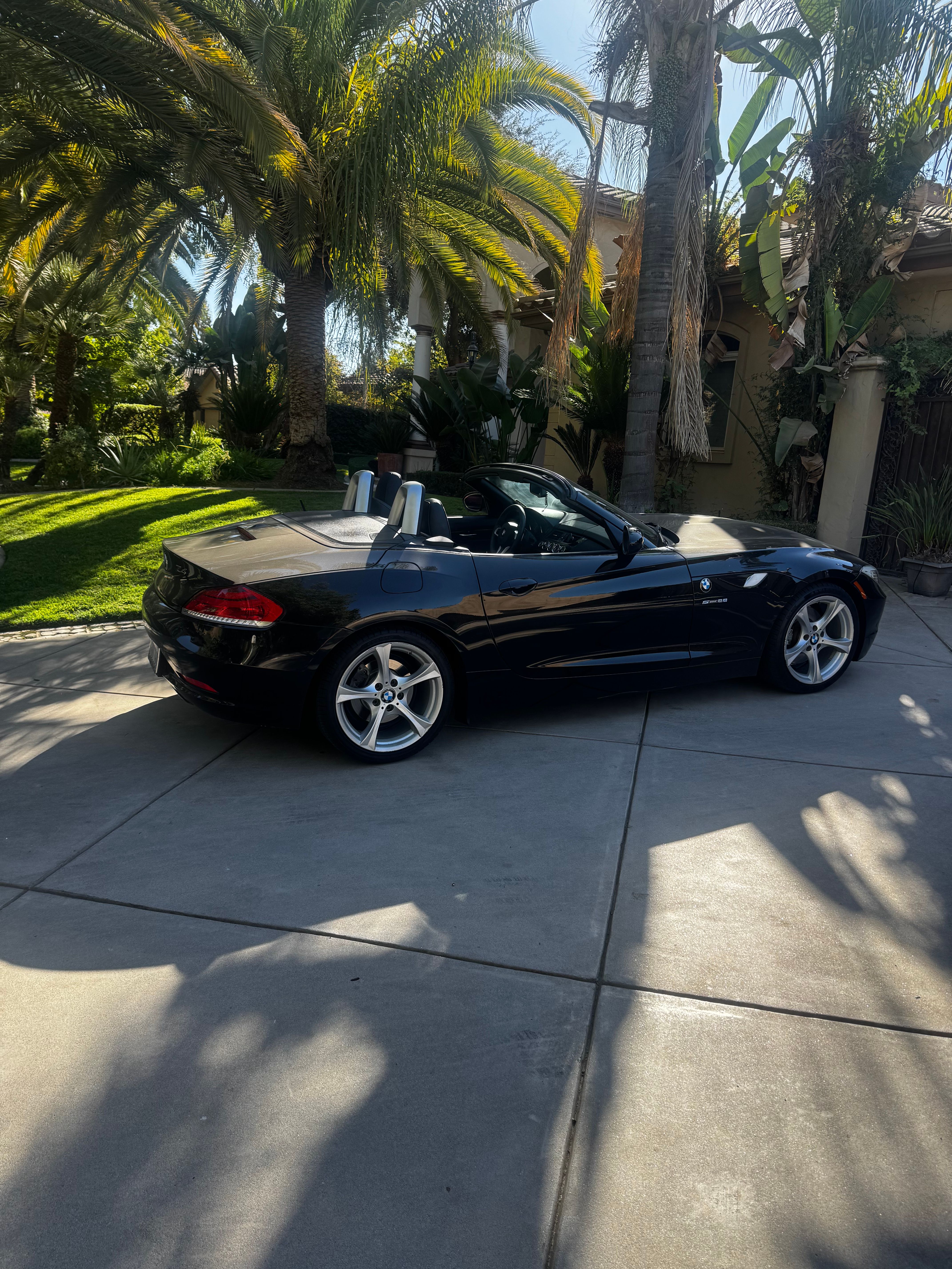 Used 2012 BMW Z4 sDrive28i RWD image 6