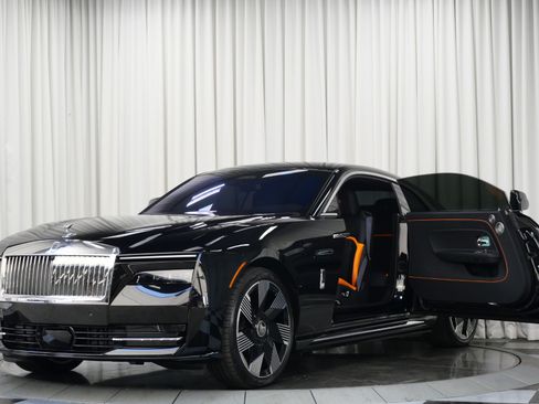 Used 2025 Rolls-Royce Spectre w/ Spectre Launch Package image 1