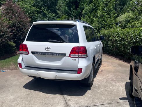 Used 2008 Toyota Land Cruiser AWD/4WD image 18