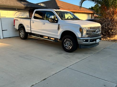 Used 2019 Ford F250 Lariat image 6