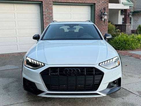 Used 2023 Audi A4 2.0T allroad Premium Plus w/ Premium Plus Package image 2