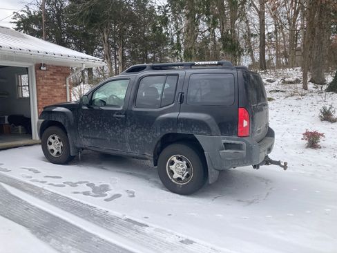 Used 2007 Nissan Xterra X image 1