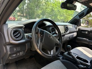 Used 2023 Toyota Tacoma TRD Off-Road image 1