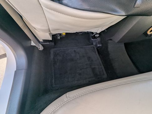 Used 2009 Lincoln MKZ Sedan 4D image 15