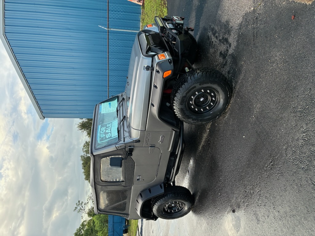 Used 1997 Jeep Wrangler SE AWD/4WD image 2