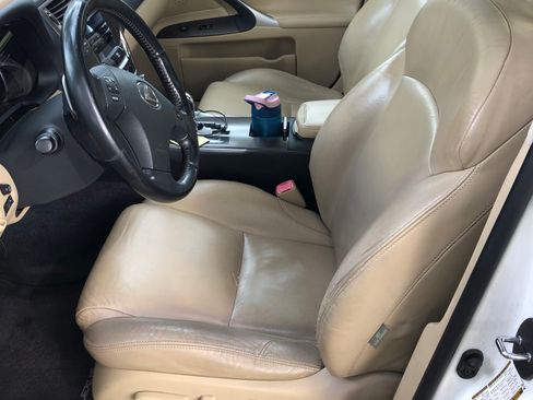 Used 2008 Lexus IS 250 image 12